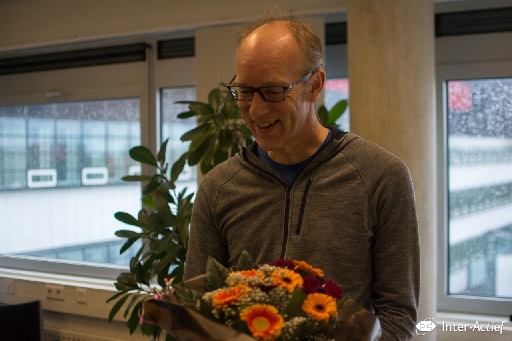 Geert Heijenk receives an education bouquet