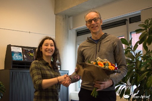 Geert Heijenk receives an education bouquet